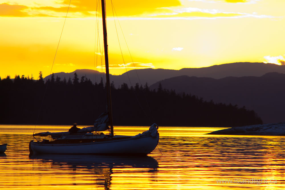 Boating  photo from Mansons Landing Cortes Island, BC Canada.